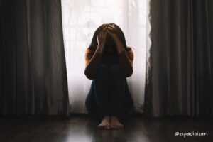 Ilustración de una mente tranquila y relajada después de una desintoxicación mental.